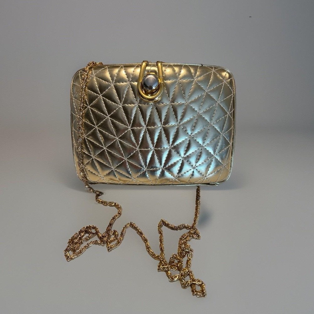 Elan Hard Shell‎ Gold Quilted Crossbody Bag Mini With Chain Vintage